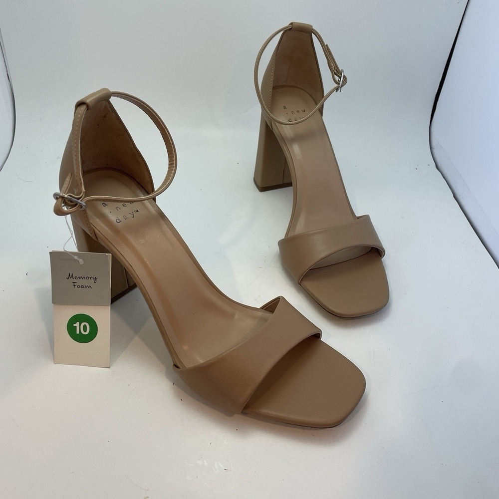 A New Day Tan Beige Shelly Open Toe  Heels Memory Foam Women's Size 10 NWT‎